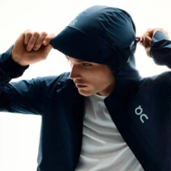 On Running On Weather Jacket Men's -Wilson Tennis Club Shop 055256 247 4