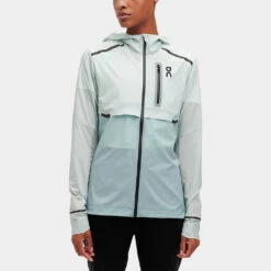 On Running On Weather Jacket Women's 27 On Running On Weather Jacket Women's -Wilson Tennis Club Shop 055262 428 1