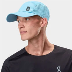 On Running On Lightweight Cap -Wilson Tennis Club Shop 055914 804 1