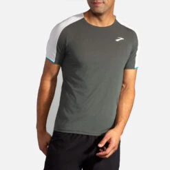 Brooks Atmosphere Short Sleeve Men's (2020) -Wilson Tennis Club Shop 056815 381 1