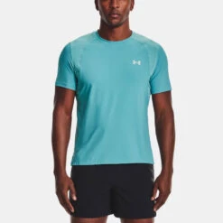 Under Armour Iso-Chill Run Short Sleeve Men's -Wilson Tennis Club Shop 056878 476 1