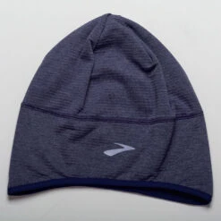 Brooks Notch Thermal Beanie 11 Brooks Notch Thermal Beanie -Wilson Tennis Club Shop 057074 451 1