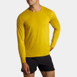 Brooks Distance Long Sleeve Men's 8 Brooks Distance Long Sleeve Men's -Wilson Tennis Club Shop 057107 340 1