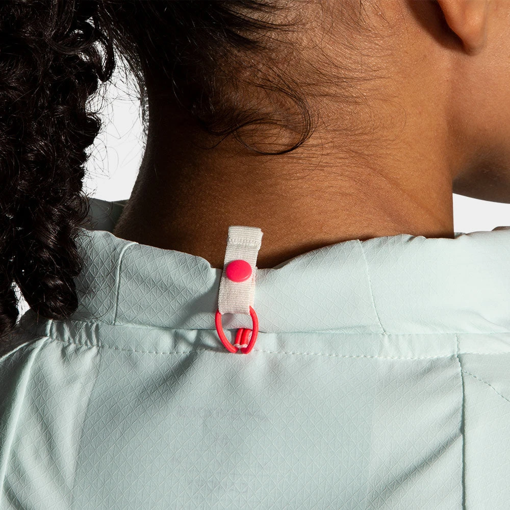 Brooks Canopy Jacket Women's 10 Brooks Canopy Jacket Women's - Image 8