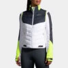 Brooks Run Visible Insulated Vest Women's 1 Brooks Run Visible Insulated Vest Women's -Wilson Tennis Club Shop 057388 1