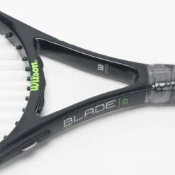 Wilson Blade Feel 23" -Wilson Tennis Club Shop 090676 3