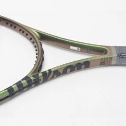 Wilson Blade 104 V8 8 Wilson Blade 104 V8 -Wilson Tennis Club Shop 102848 3