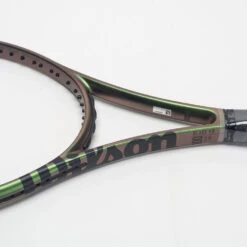 Wilson Blade 100 V8 8 Wilson Blade 100 V8 -Wilson Tennis Club Shop 102919 3