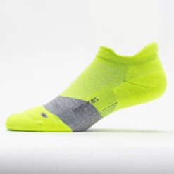 Feetures Elite Max Cushion No Show Tab Socks -Wilson Tennis Club Shop 650904 495 1
