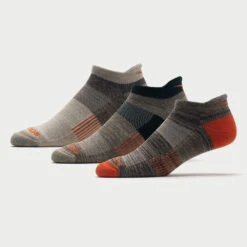 Saucony Inferno No Show Tab Socks 3 Pack -Wilson Tennis Club Shop 650965 350 1