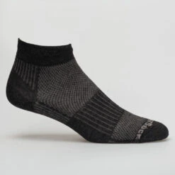 WrightSock Double Layer Coolmesh II Low Cut Socks 17 WrightSock Double Layer Coolmesh II Low Cut Socks -Wilson Tennis Club Shop 651001 530 2