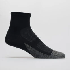 Feetures Elite Ultra Light Quarter Socks -Wilson Tennis Club Shop 651078 159 2