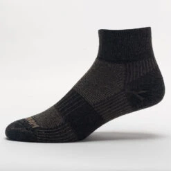WrightSock Merino Double Layer Coolmesh II Quarter Socks 7 WrightSock Merino Double Layer Coolmesh II Quarter Socks -Wilson Tennis Club Shop 651262 601 1
